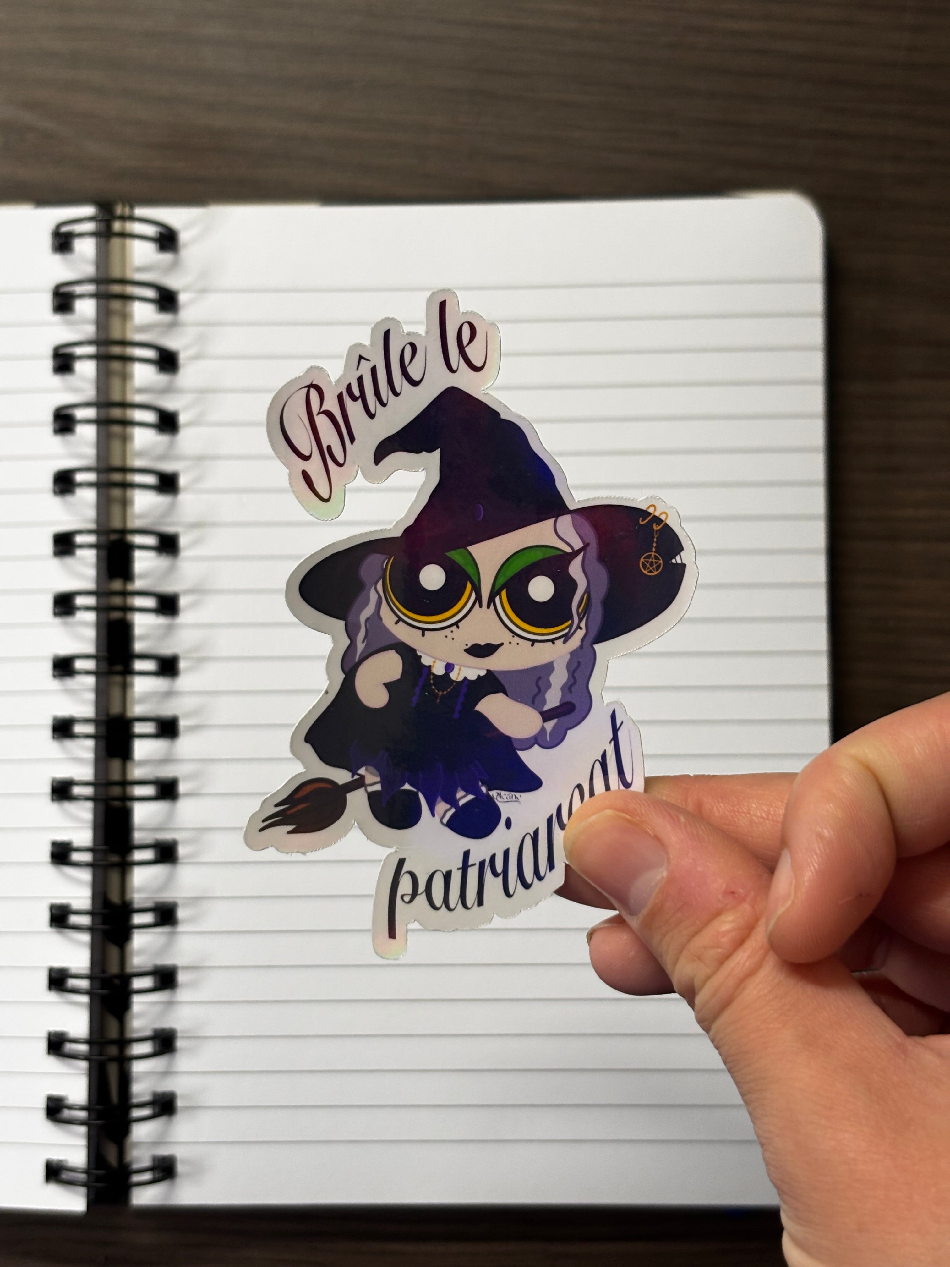 Holographic sticker Brûle le patriarcat